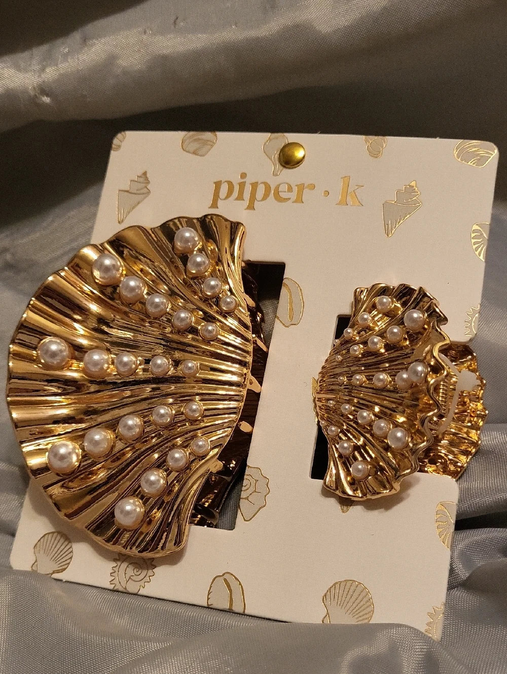 Piper K Gold Seashell Pearl Hairclip Brand New  SCALLOP  SHELL LI - Picture 3 of 3